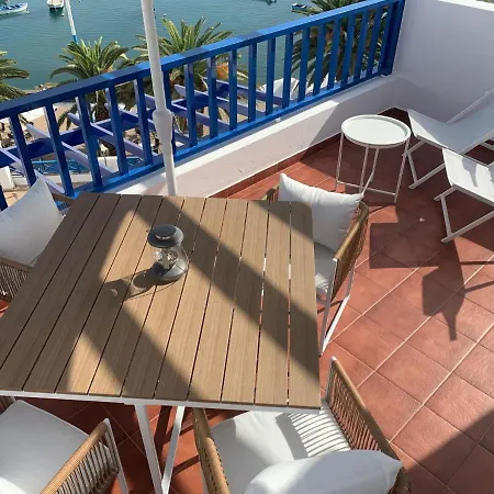 Casa Del Charco 2,1 別荘 アレシフェ